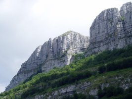 Los Campanarios