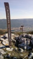 Olano Haitzandia (1083m) tontorra, postontzia eta izen-estaka
