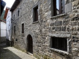 Etxea, Erronkari