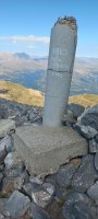Sabocos (2757m) tontorreko erpin geodesikoa