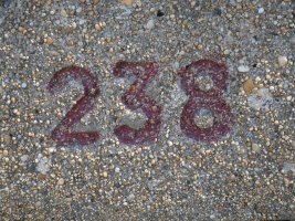 238 mugarria