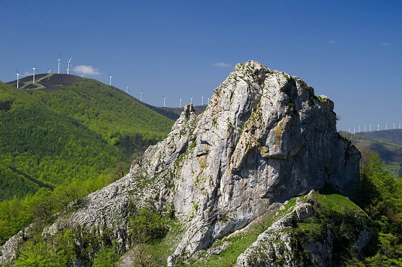 gazteluaitz