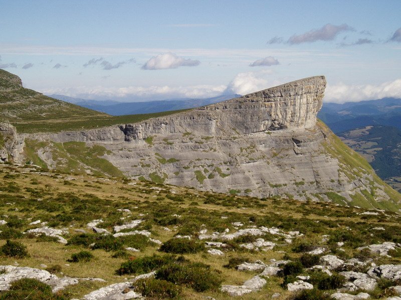 Hegoaldetik ikusita