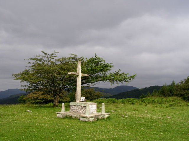 Loatzoko gurutzea