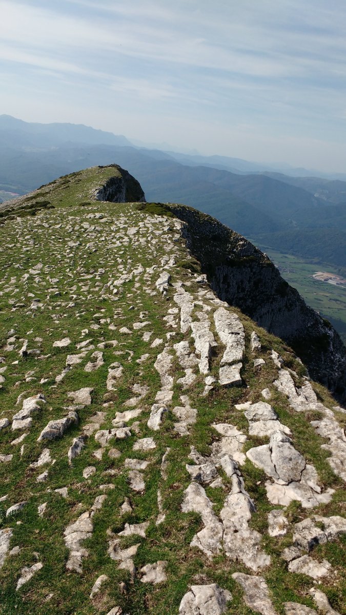 Ihurbain mendia (1416m)