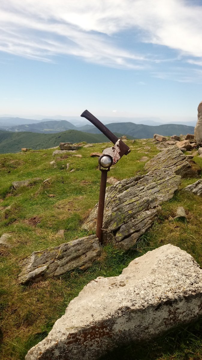 Adi (1458m) postontzia.jpg