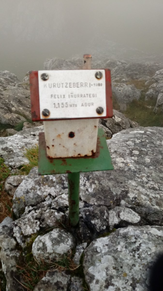 Kurutzebarri (1112m) postontzia
