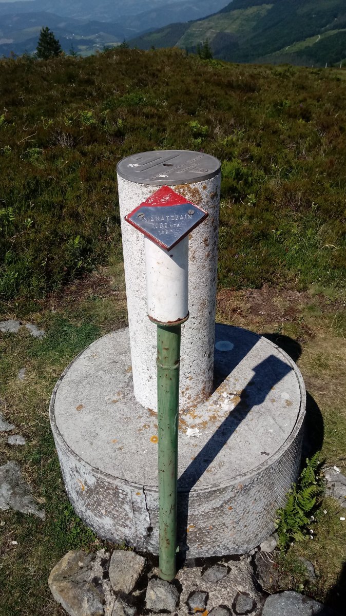 Makatzgain (996m) postontzia