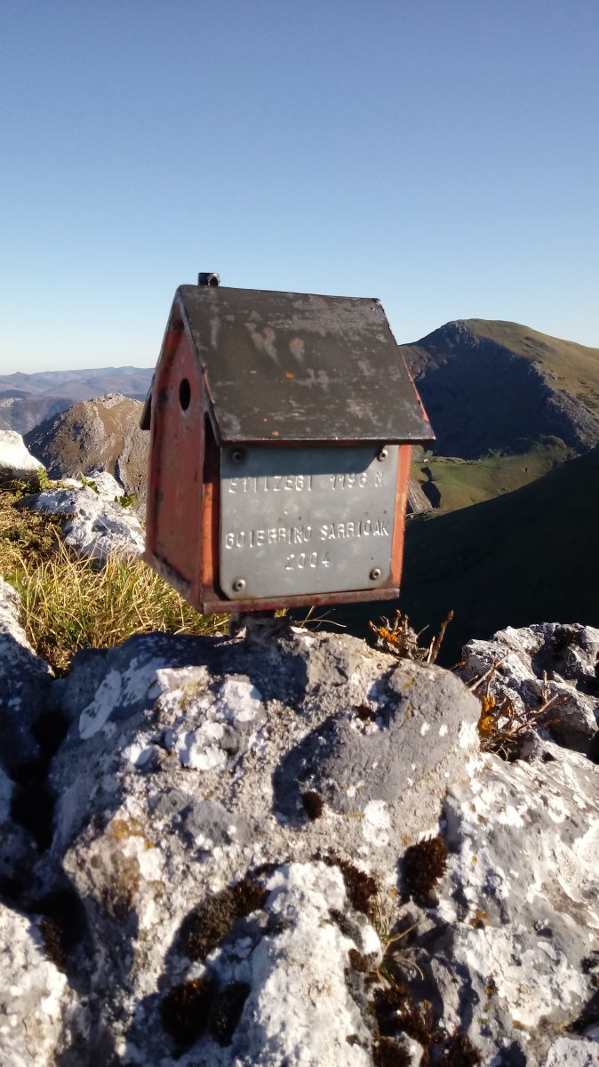 Eitzegi (1184m) postontzia