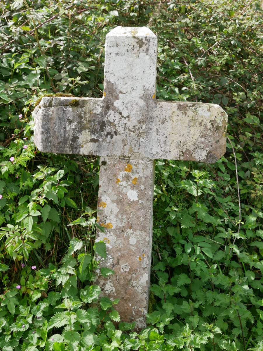 Gurutzea, Hernialde