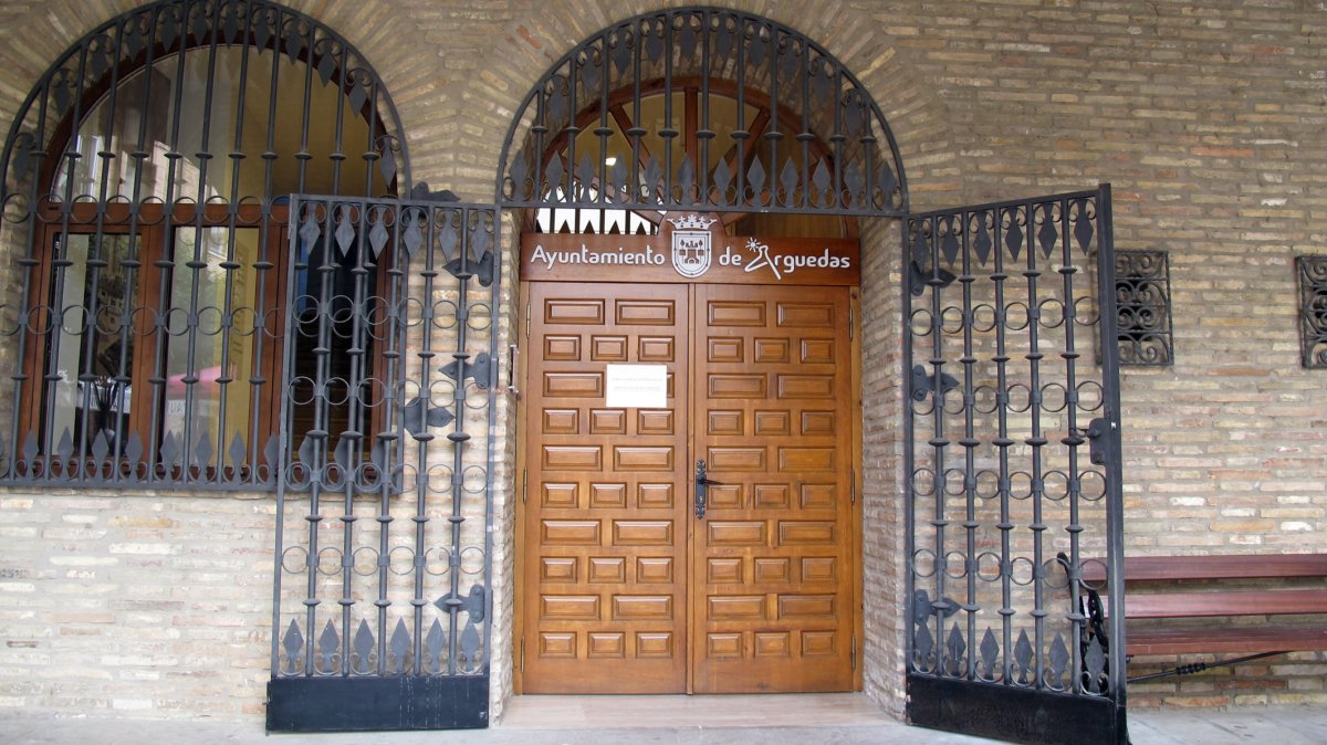 Udaletxea, Arguedas