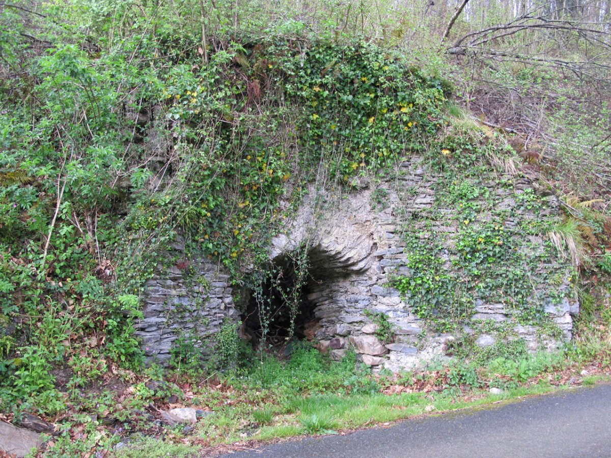 Karobia, Etxalar