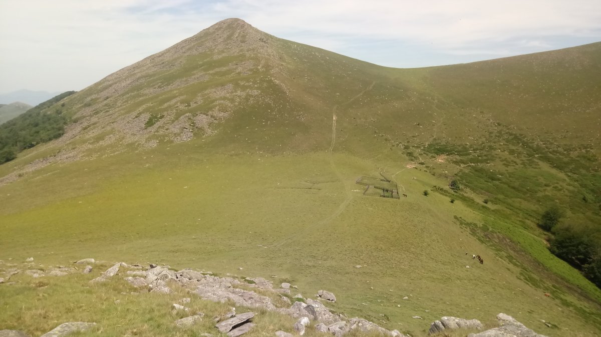 Gartzaga (1291m) Azkenatz gainetik