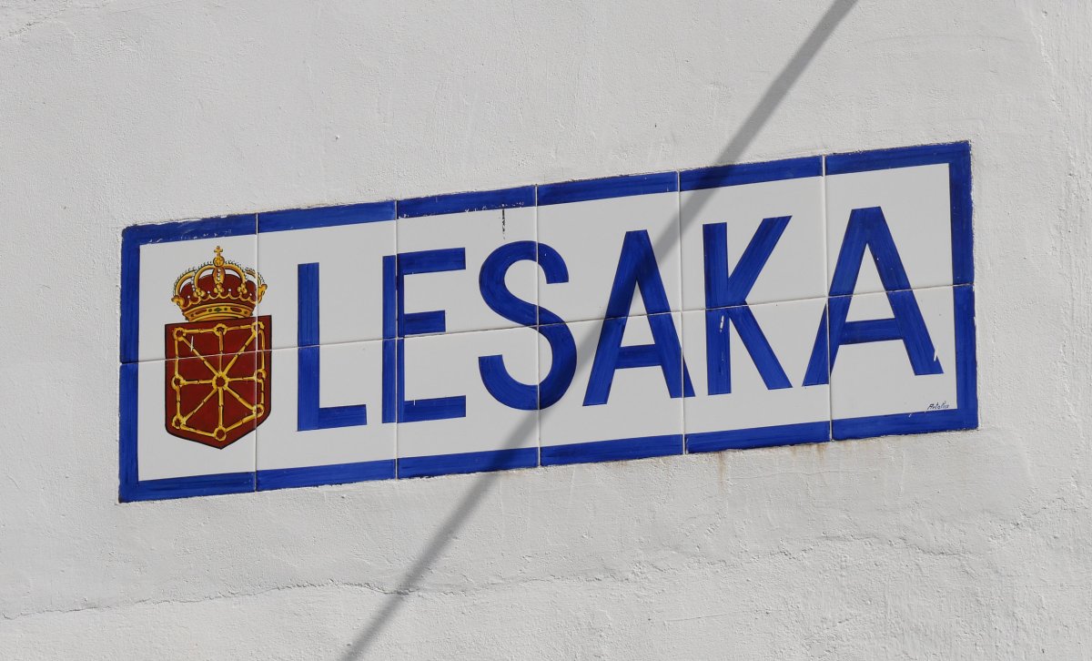Lesaka