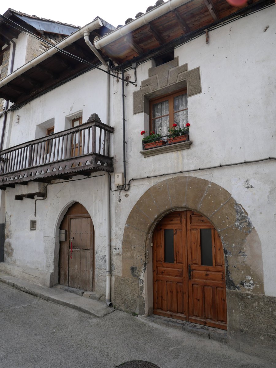 Etxea, Burgi