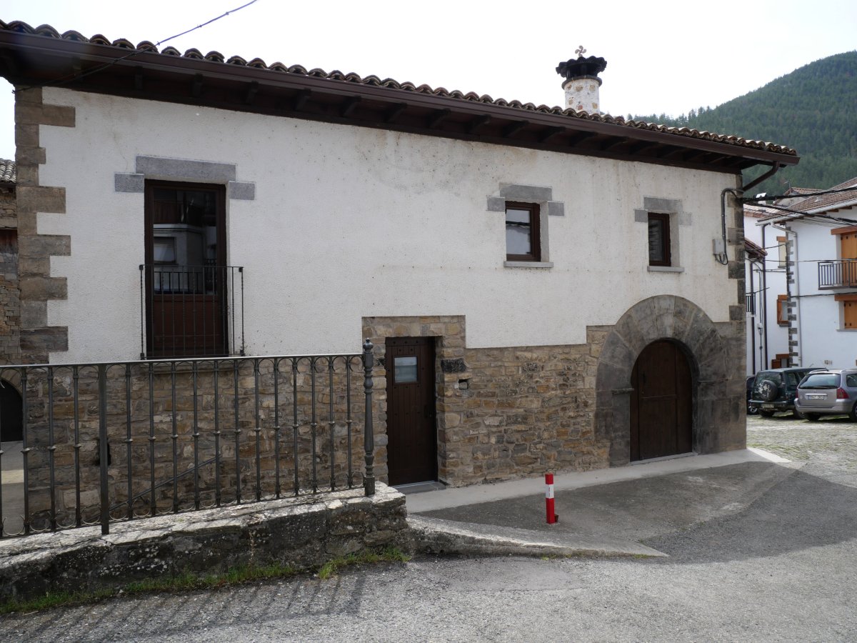 Etxea, Burgi