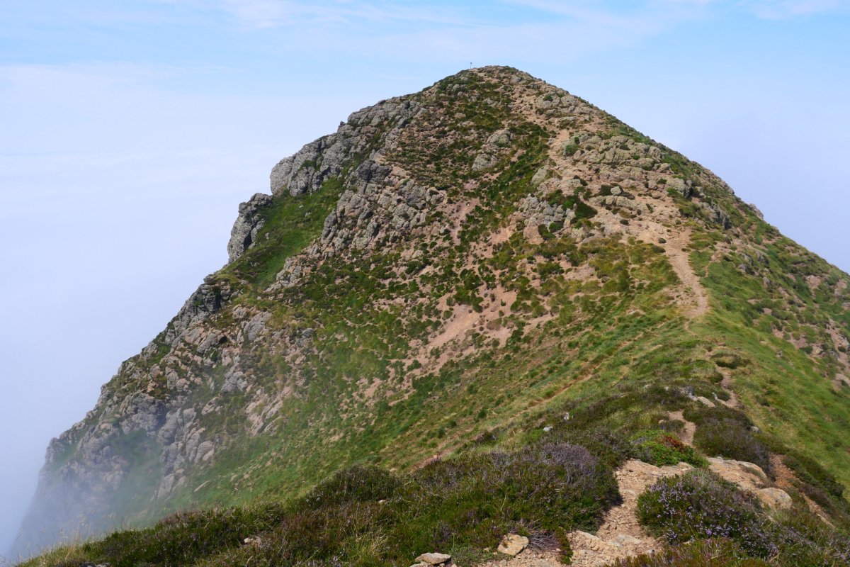 Tontorra, Lakhura