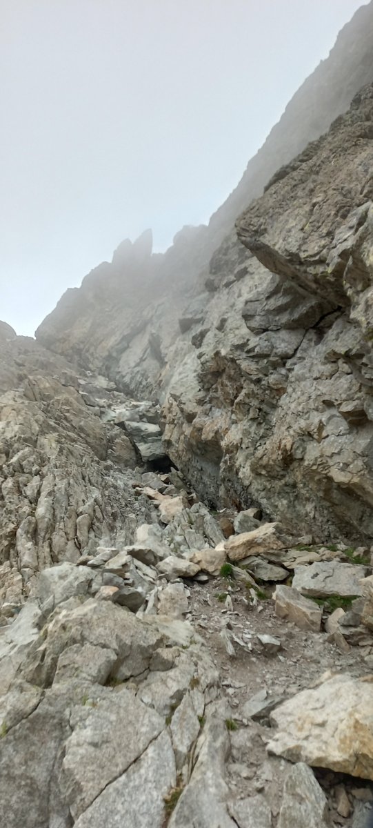 Balaitus (3144m) Diagonal Handiaren pasarte bat