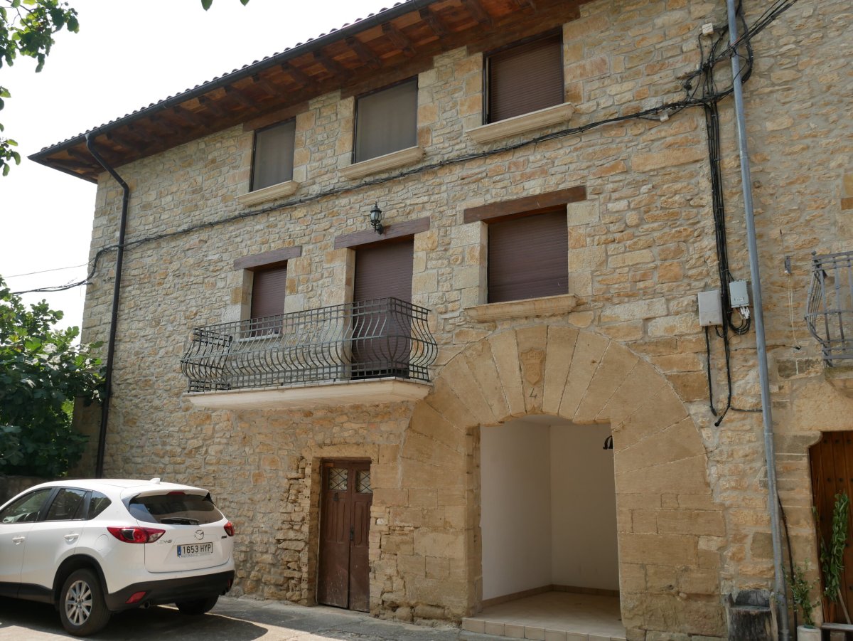 Etxea, Genbe