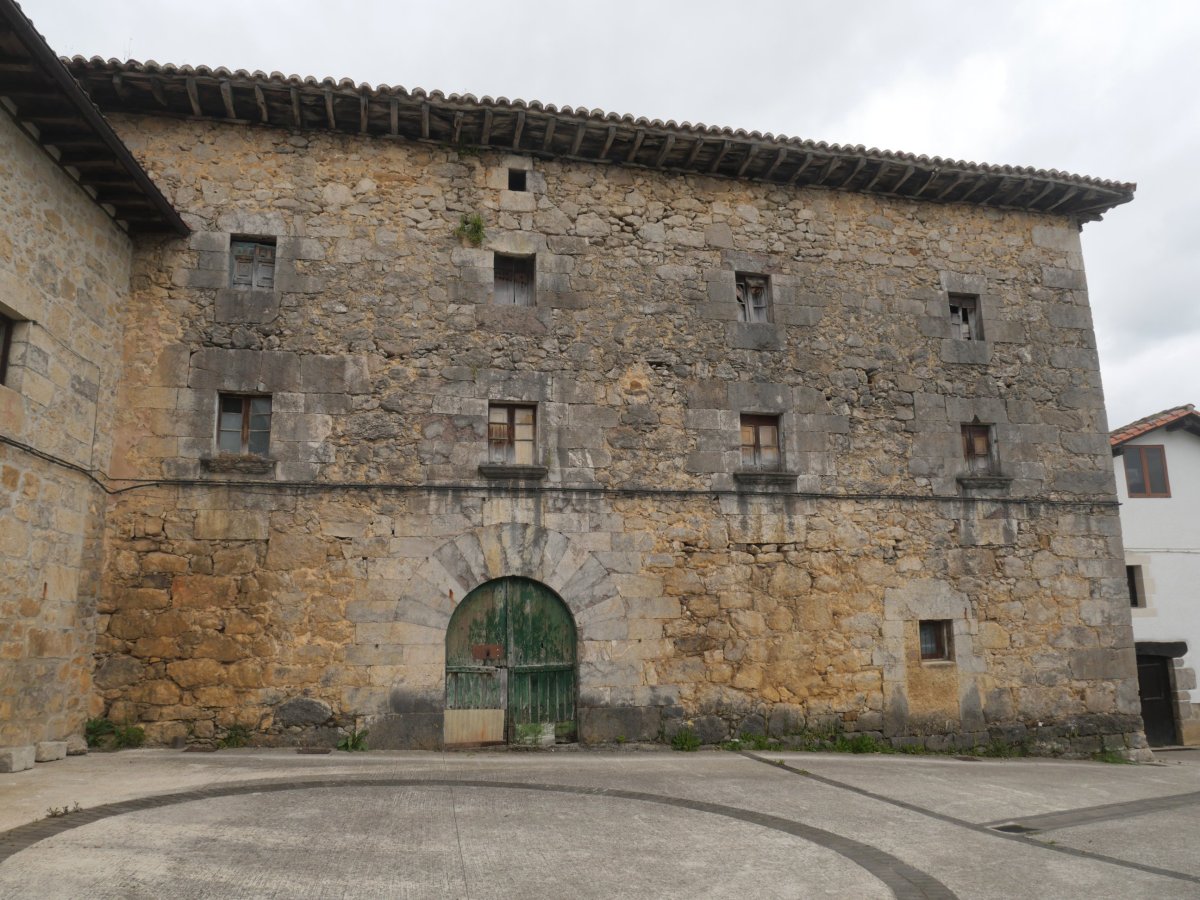 Etxea, Egiarreta