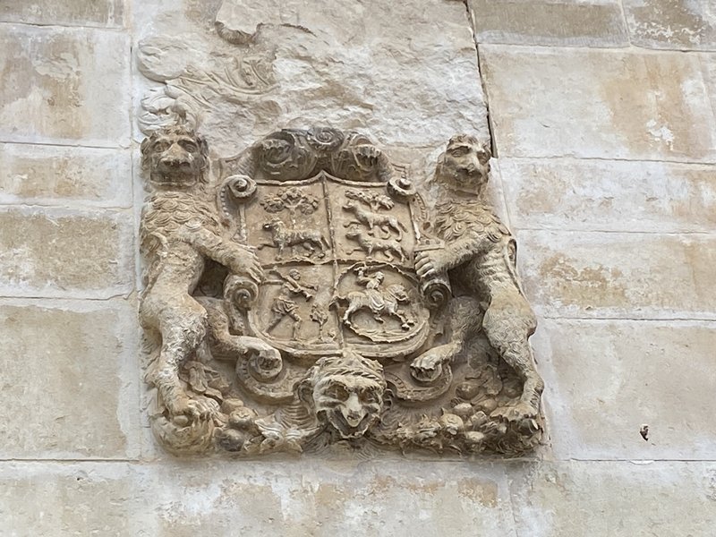 Yurre 2 Jauregia