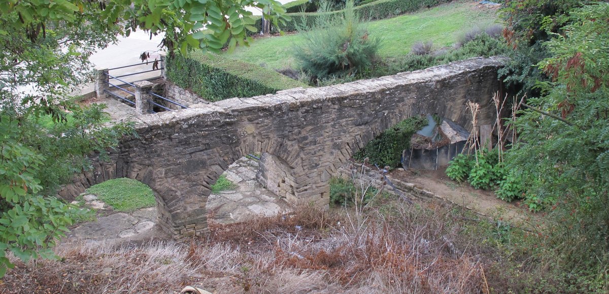Zubia, Oibar