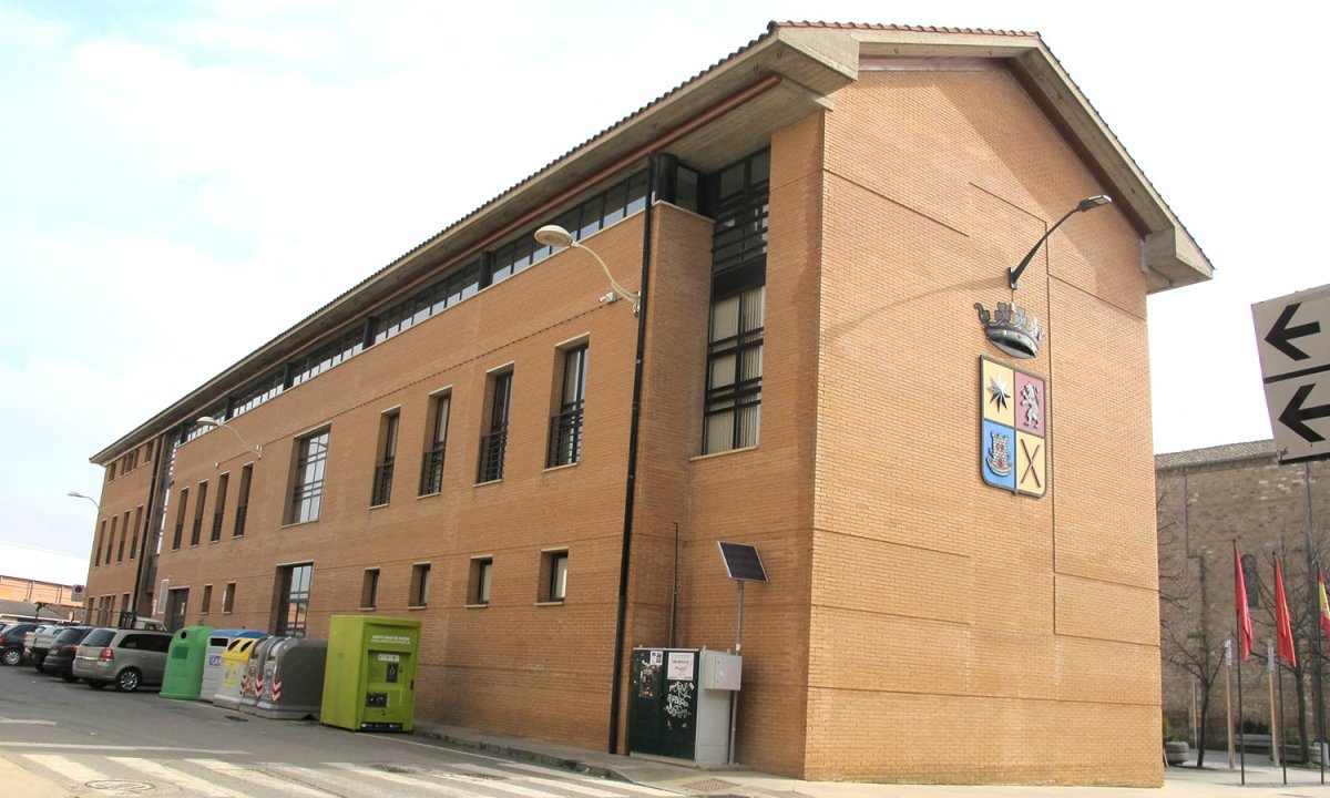 Udaletxea, Mendabia